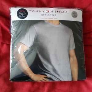 NWOT Tommy Hilfiger Classic Crewneck T-shirts